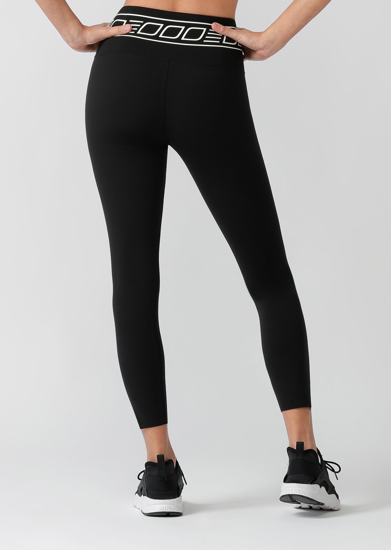 Lorna Jane Speed Stripe Core Ankle Biter Leggings - Black