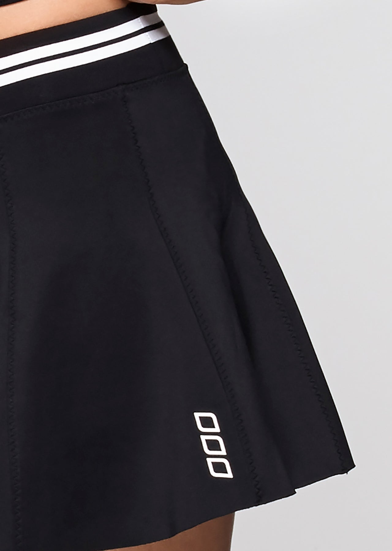 Lorna Jane Sporty Sista Skort - Black