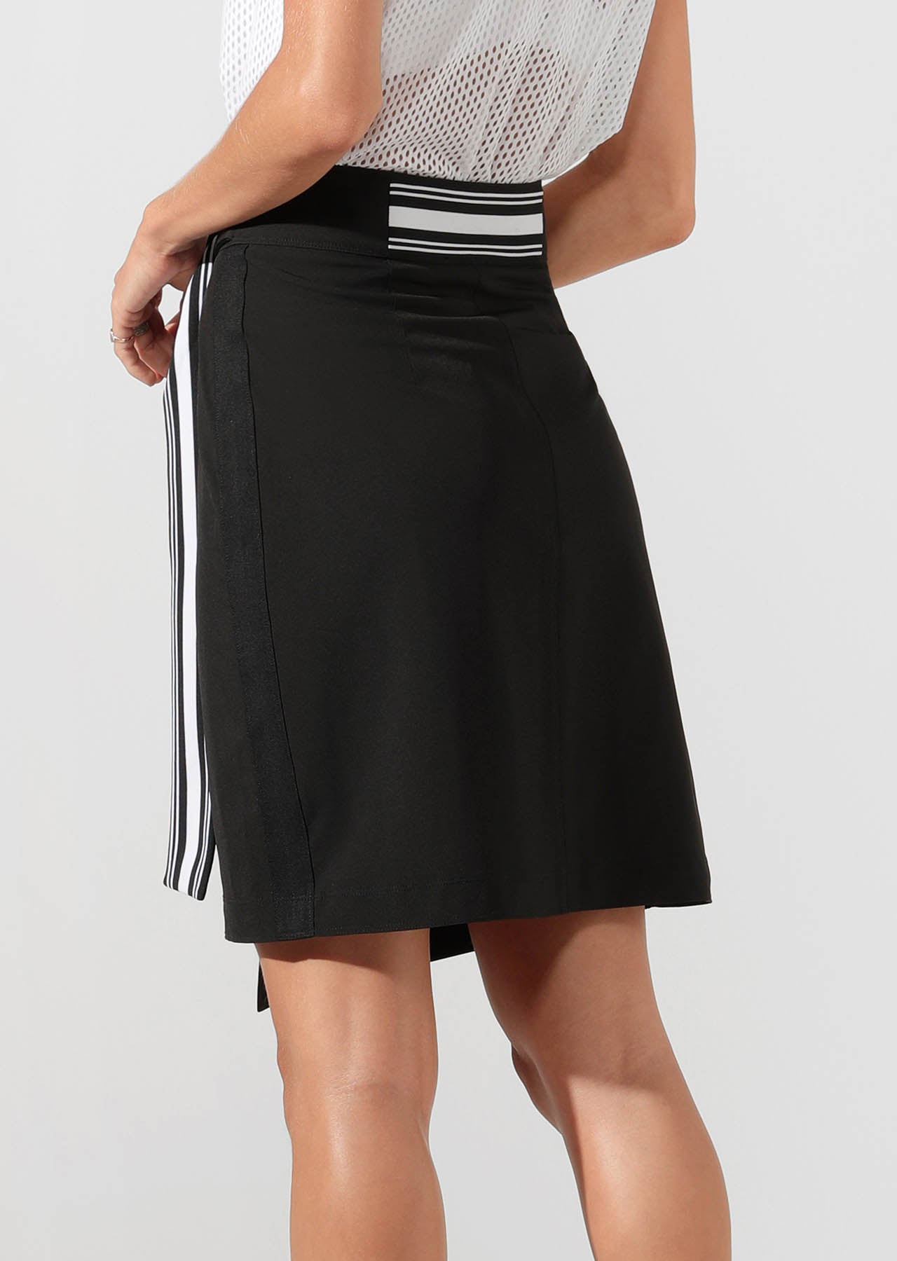 Lorna Jane Statement Wrap Skirt - Black