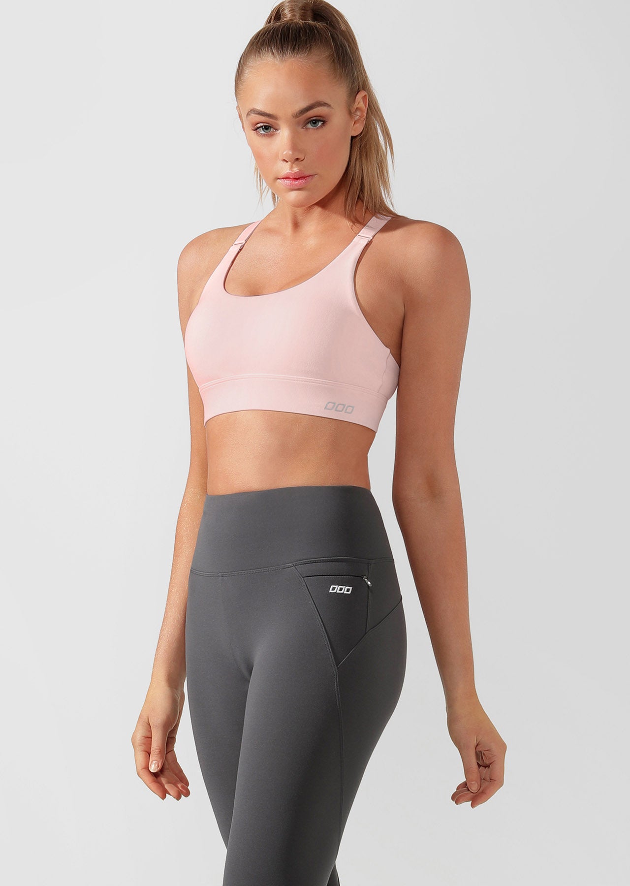 Lorna Jane Stronger Sports Bra - Pale Peony
