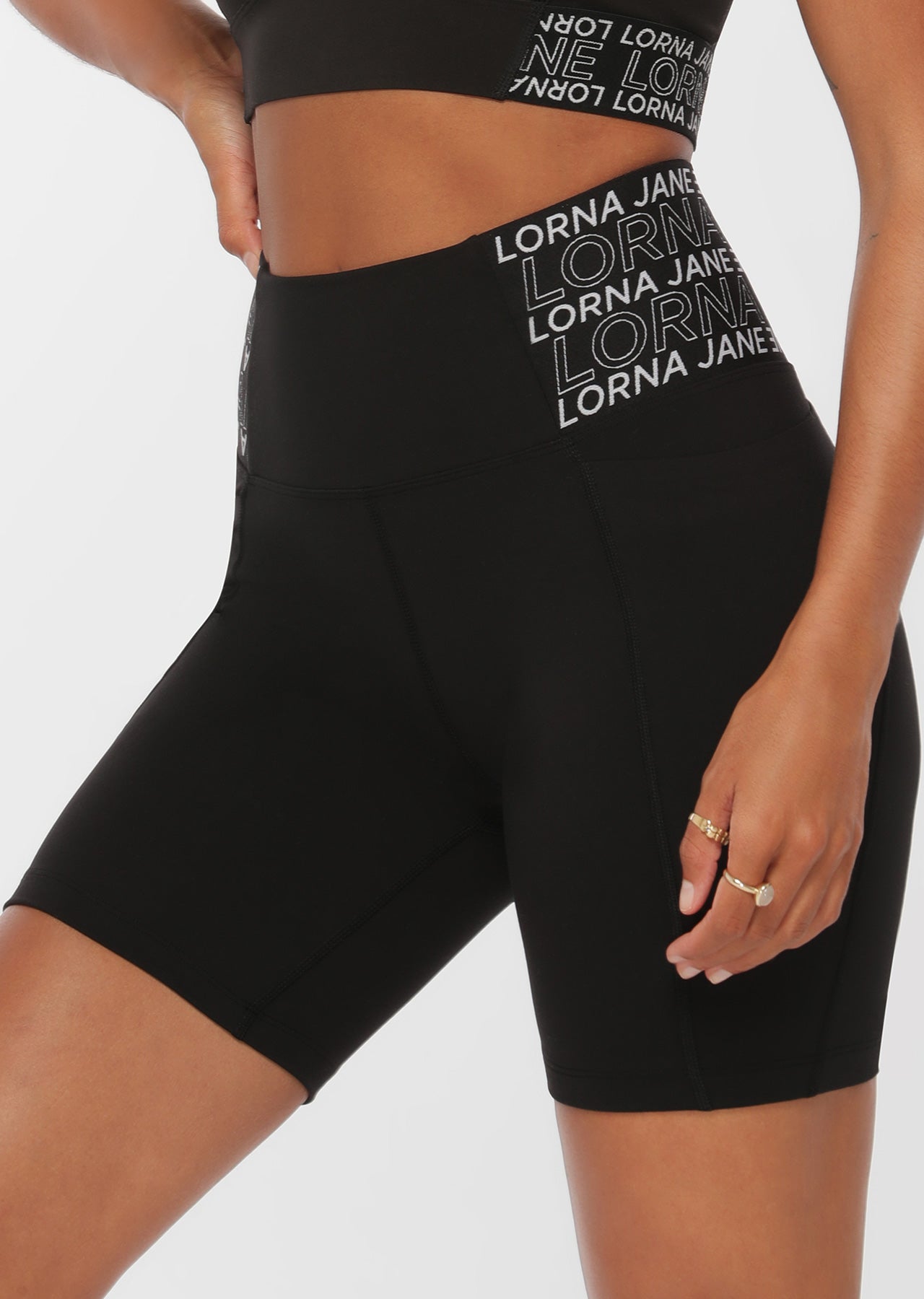 Lorna Jane Superior Bike Shorts - Black