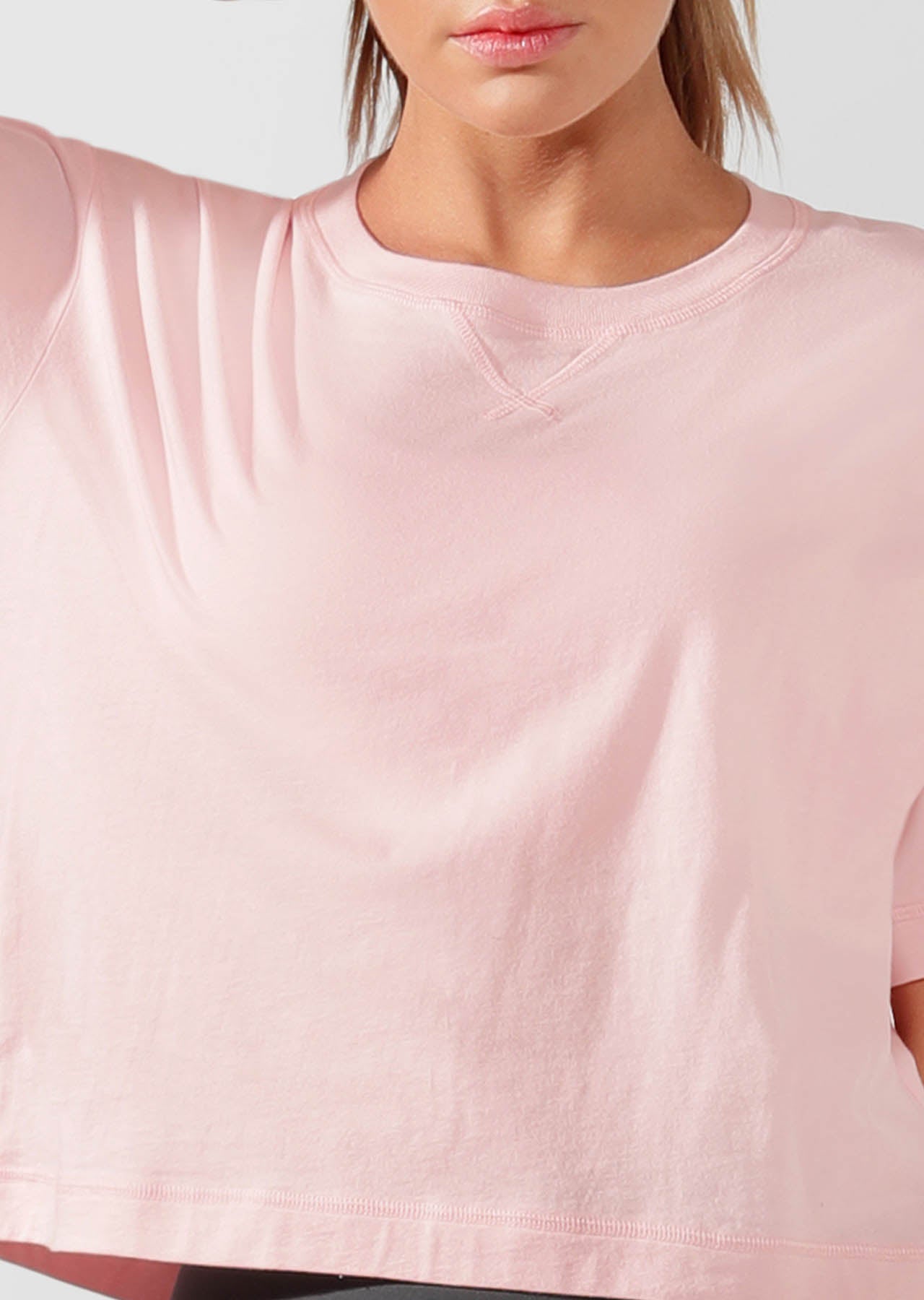 Lorna Jane Take It Easy Cropped Tee - Pale Peony