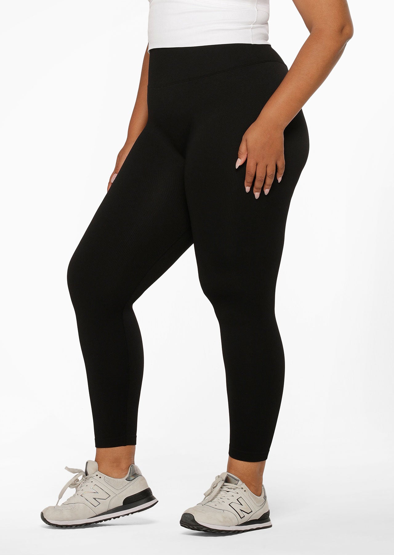 Lorna Jane Tempo Ribbed Seamless Ankle Biter Leggings - Black