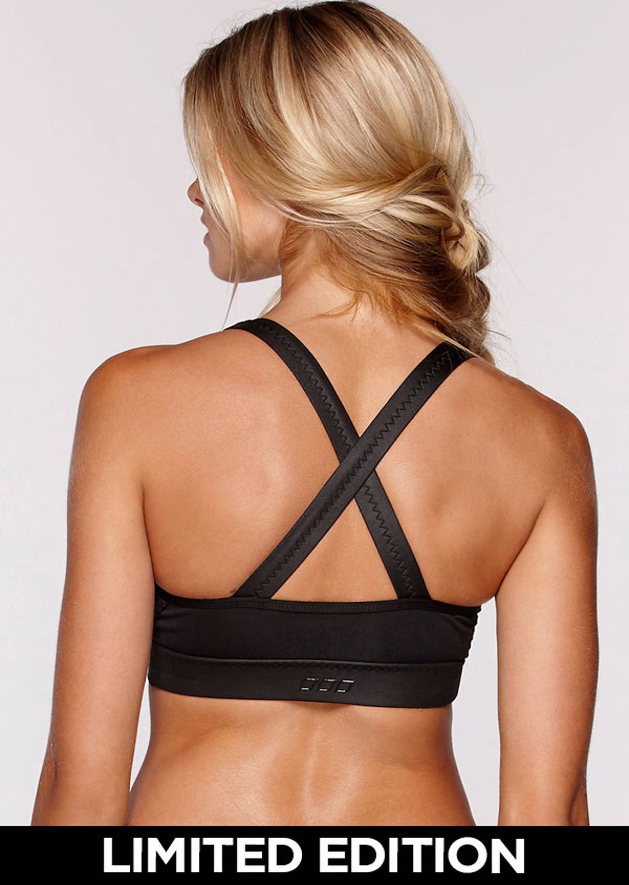 Lorna Jane Thrill Seeker Sports Bra - Black