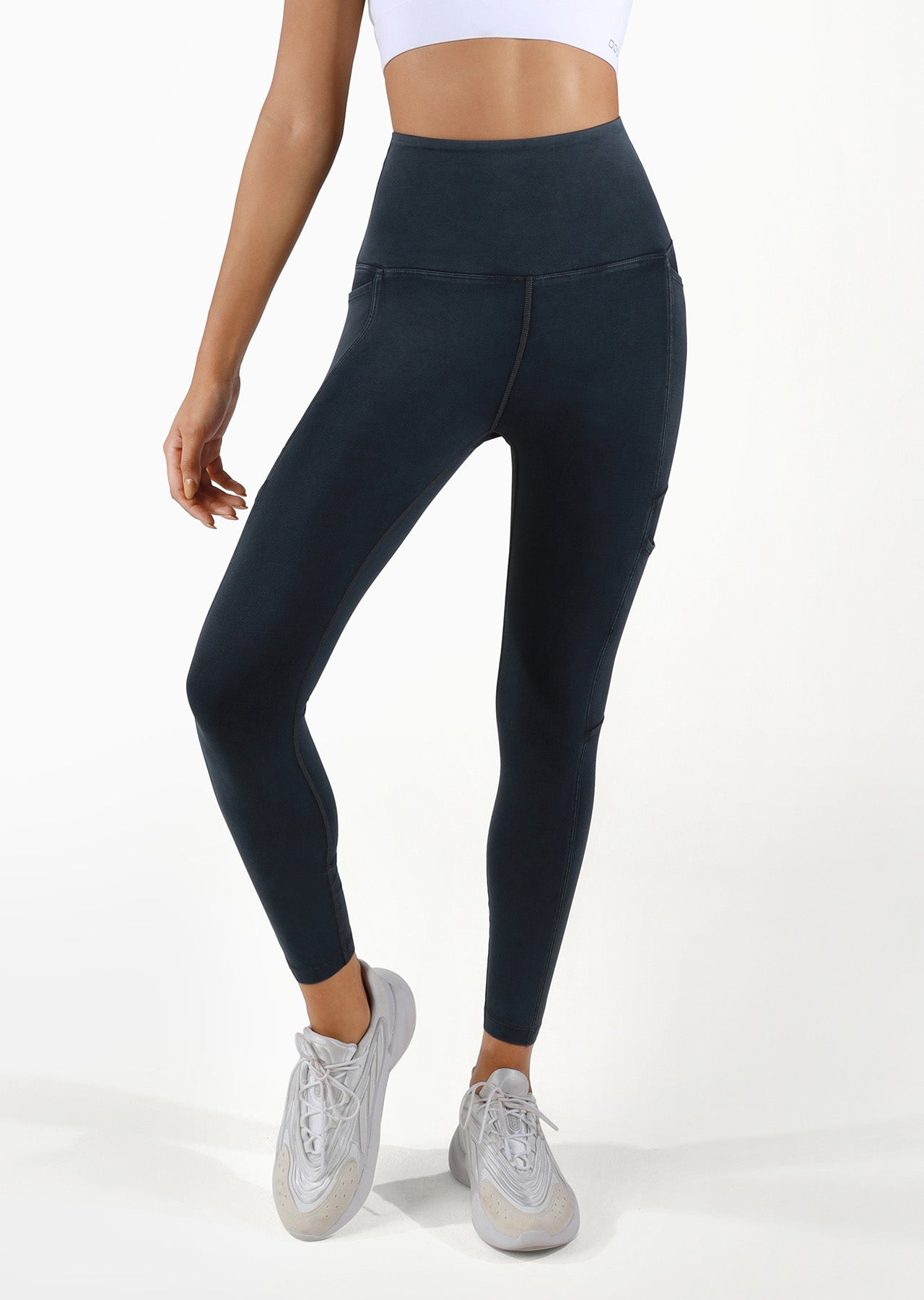 Lorna Jane Utility Pocket Ankle Biter Leggings - Snow Washed Black