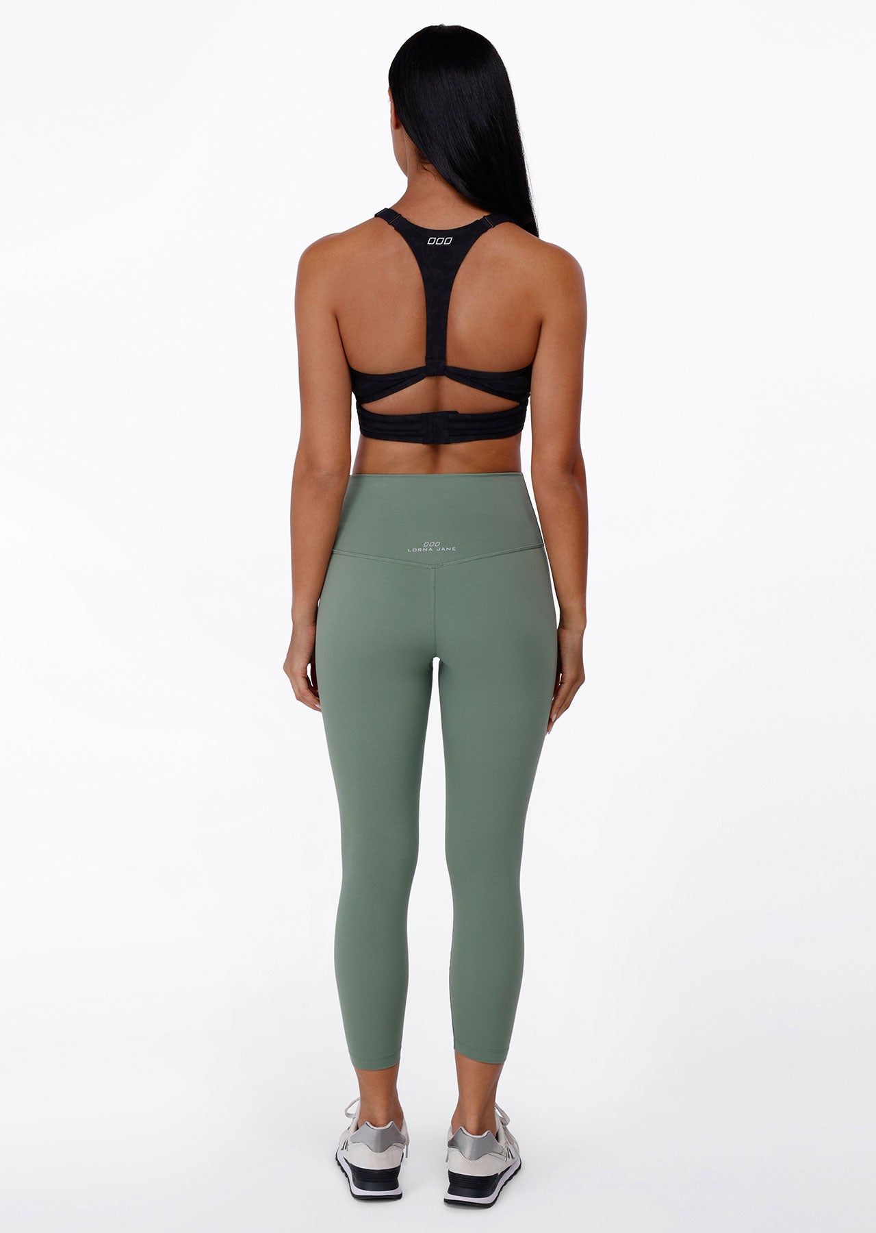 Lorna Jane V Neck Sports Bra - Washed Black