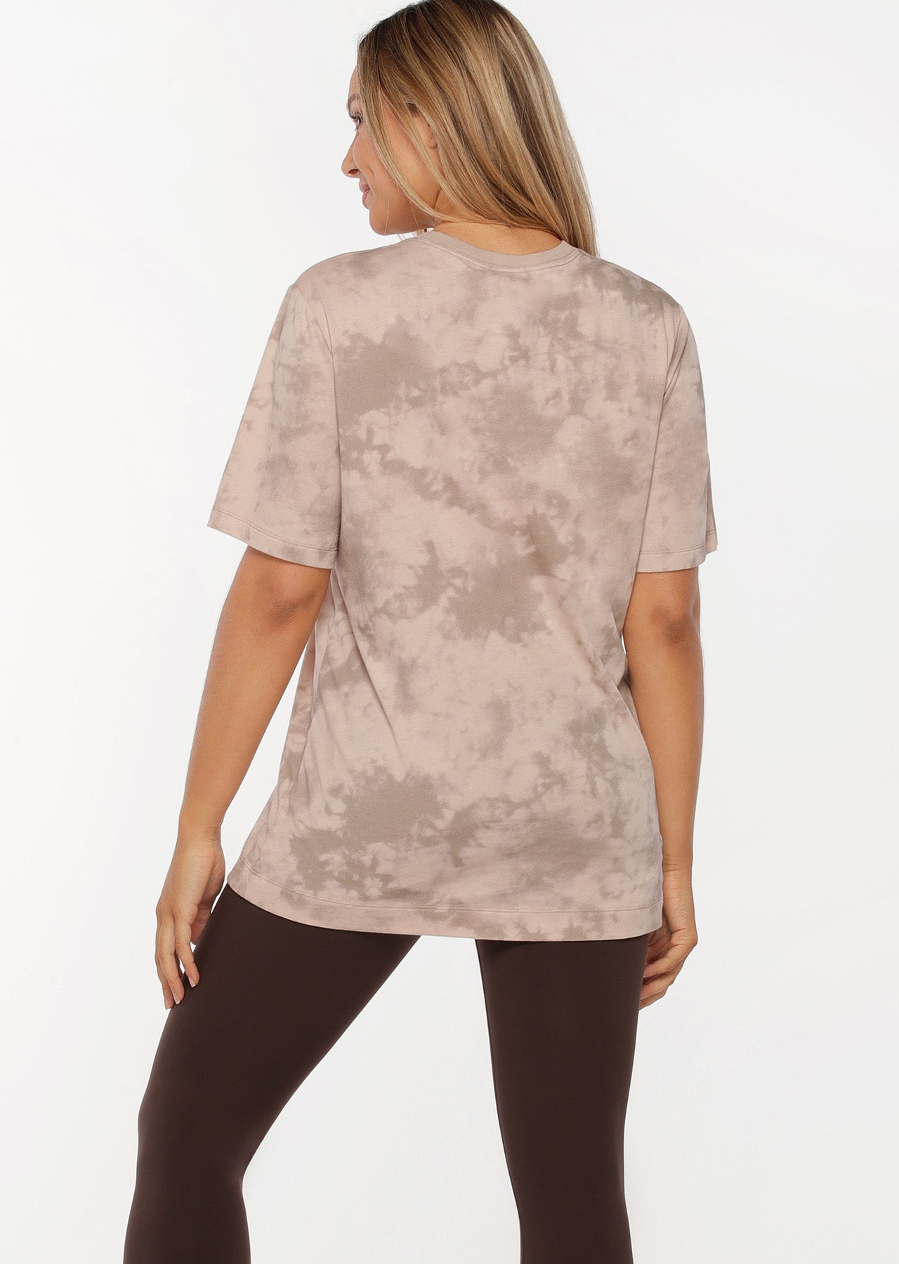 Lorna Jane Vintage Iconic Oversized Tee - Off White / Bone