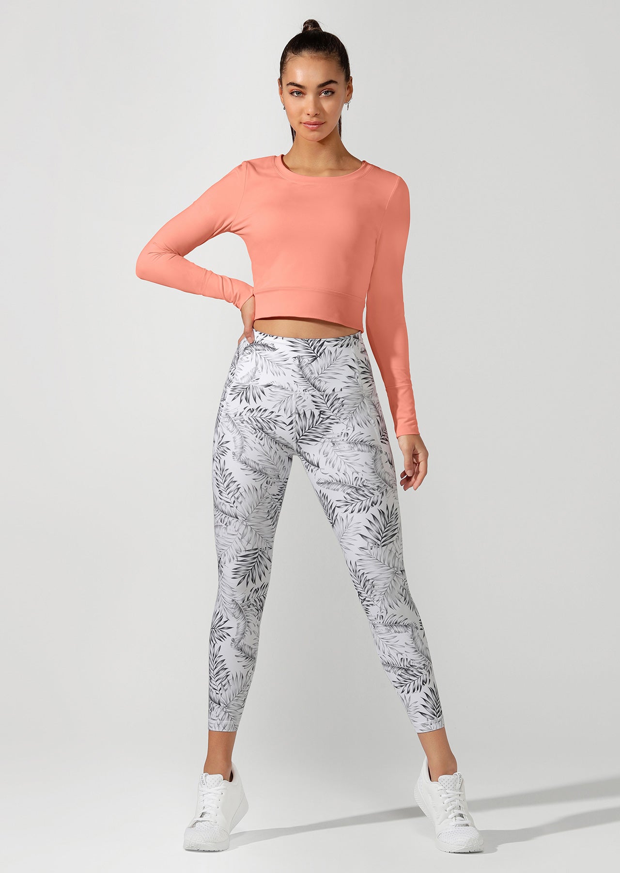 Lorna Jane Workout Bare Minimum Cropped Top - Tangerine