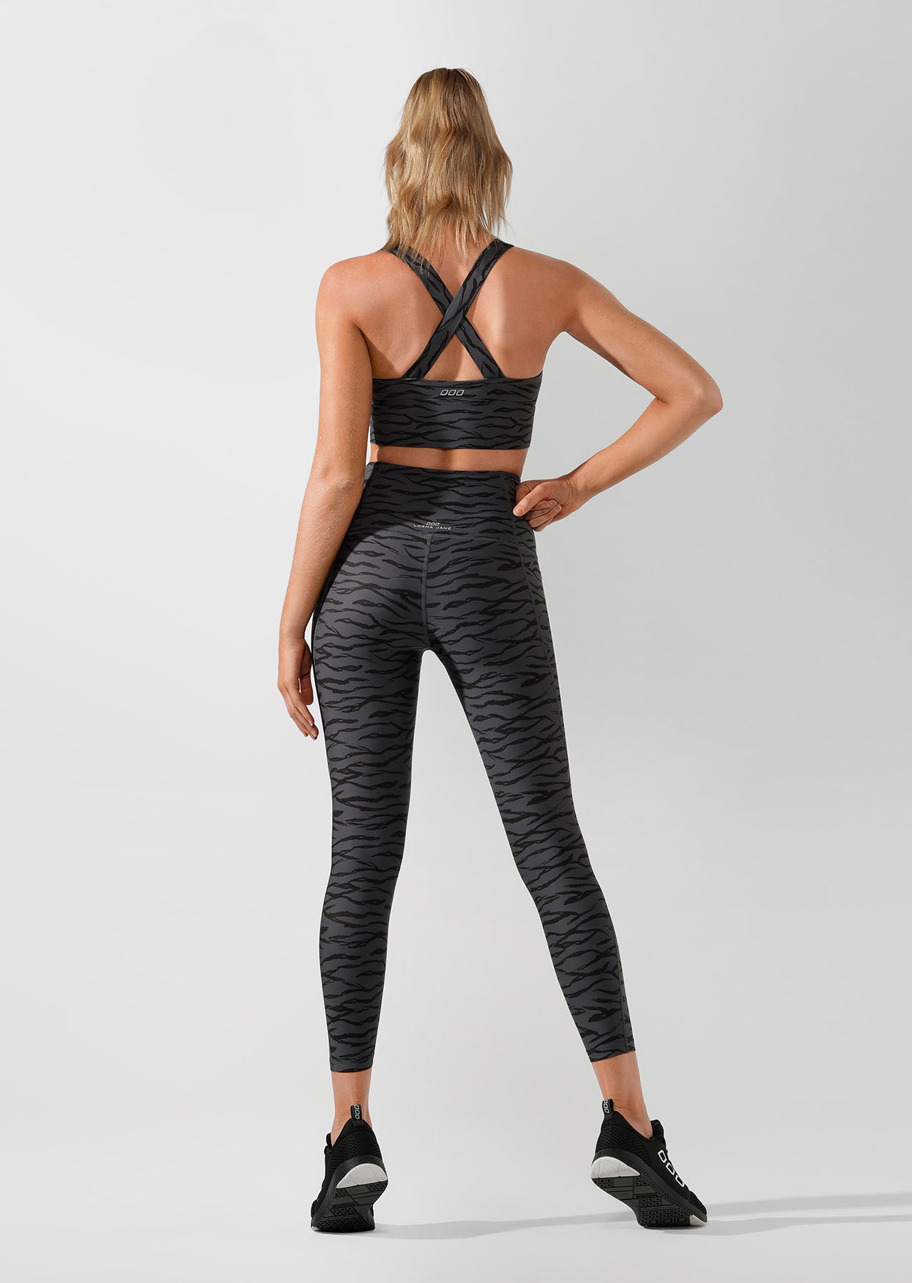 Lorna Jane Zebra Long Line Sports Bra - Titanium/Zebra Print